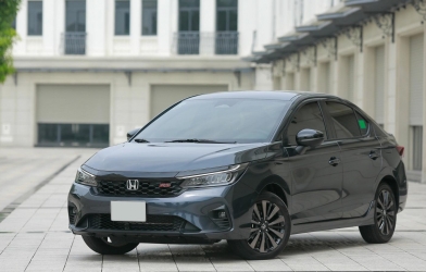 Honda City giảm tới 70 triệu đồng tại đại lý, giá thực tế xuống thấp nhất từ đầu năm