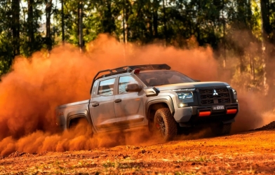 Mitsubishi Triton có bản đặc biệt trông 'siêu chiến', trang bị tận răng cho dân mê off-road