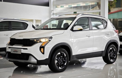 Kia Sonet rẻ chưa từng thấy, bản tiêu chuẩn chỉ còn 439 triệu đồng