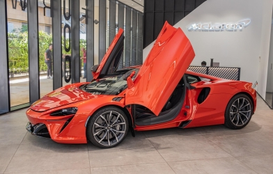 McLaren, Rolls-Royce và Lamborghini đồng loạt tăng giá xe tại Việt Nam, có mẫu tăng hơn 7 tỷ đồng