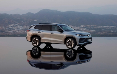Lộ thông số Volkswagen Tayron sắp bán tại Việt Nam: Hai phiên bản chênh nhau 300 triệu đồng có gì khác biệt?