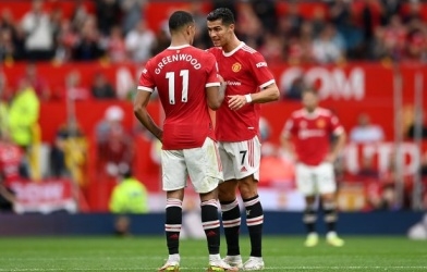 Phòng thay đồ MU rạn nứt: Nguồn cơn từ Greenwood, Ronaldo và...Solsa?