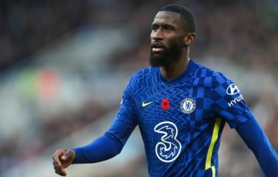 Chia tay Rudiger, Chelsea gây sốc khi 'tậu' hậu vệ lương cao nhất thế giới?