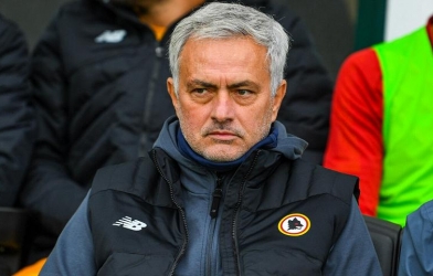 Chia tay Lukaku, Chelsea mua ngôi sao số 1 của Roma trước sự bất lực của Mourinho