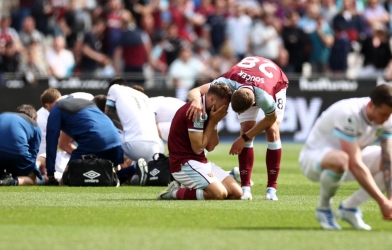 Chi tiết pha chấn thương kinh hoàng khiến cầu thủ Burnley biến dạng chân