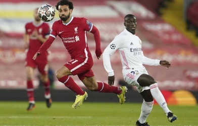 Real hét giá khủng, MU và Chelsea tranh nhau mua 'kẻ bắt chết Salah'