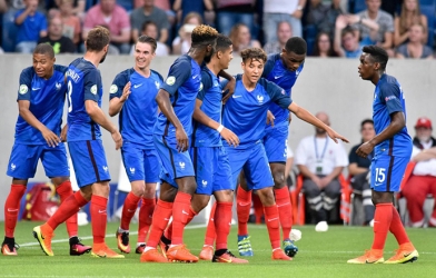 Hủy diệt U19 Italia trong trận cầu 5 bàn, U19 Pháp thẳng tiến tới chung kết