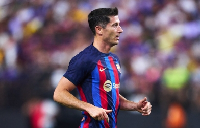 Vừa sang Barca, Lewandowski đã nhận thất bại 'muối mặt' trong sự nghiệp