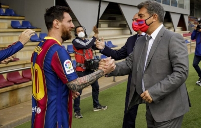 Ngã ngũ thương vụ Barca tái ký Messi, PSG 'mở hội' ăn mừng