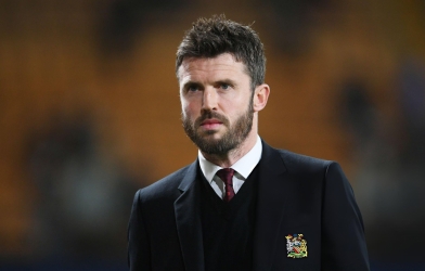 HLV Carrick nhận 'cú hích' lớn tại MU trước đại chiến Man City