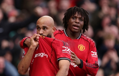 MU nhận tin không thể buồn hơn tại Ngoại hạng Anh