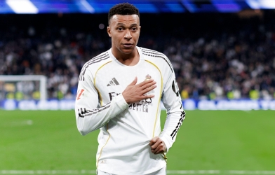 Mbappe báo tin không vui cho Real Madrid