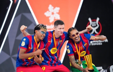 Tiền đạo số một Barcelona có thể cập bến đội bóng thành Madrid