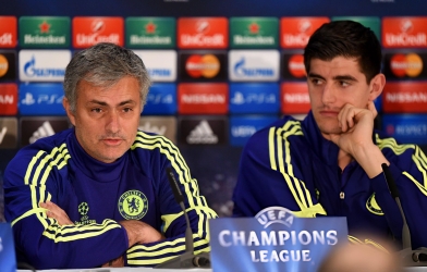 Thibaut Courtois thắng thắn chỉ trích Jose Mourinho