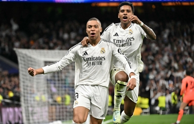 Đứt dây chằng chéo trước, tiền đạo Real nhất quyết không lên bàn mổ