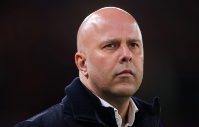 Arne Slot: 'PSG sẽ không vui khi gặp Liverpool ở tứ kết Champions League'