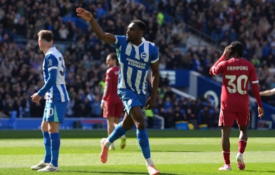 Trực tiếp Brighton 1-0 Liverpool: Gáo nước lạnh đầu tiên