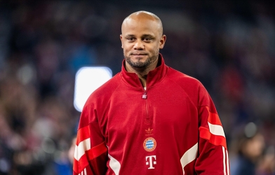 HLV Kompany giúp Bayern tạo kỳ tích trước Real sau 1/4 thế kỷ