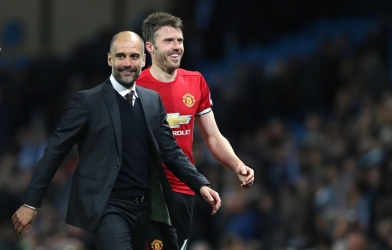 XÁC NHẬN: Nhà cầm quân 44 tuổi sáng cửa dẫn dắt MU