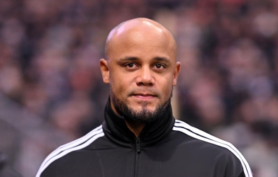 Vô địch Bundesliga, HLV Bayern lập tức bán nhà