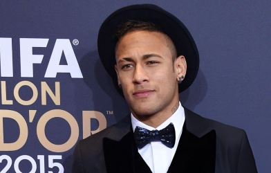 Neymar thoát án tù