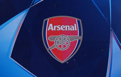 CHÍNH THỨC: Arsenal ký hợp đồng với đội trưởng tuyển Anh