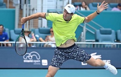 Kết quả Miami Open ngày 1/4: Medvedev gục ngã trước ngưỡng cửa 'thiên đường'