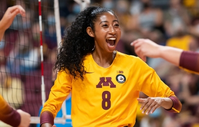 Bóng chuyền nữ Nhật Bản xuất hiện 'vị cứu tinh' mới?