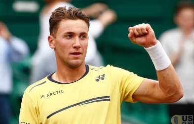 Kết quả bán kết nam Miami Open: Casper Ruud hẹn gặp tay vợt 19 tuổi ở chung kết