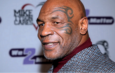 Mike Tyson 'knock out' một hành khách ngay trên máy bay