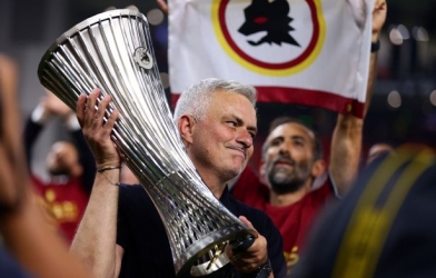 Ngôi sao Roma tiết lộ Mourinho “không biết tên của mình”