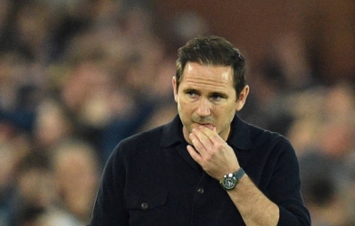 Lampard “thiệt đơn thiệt kép” vì “truyền nhân Mbappe”