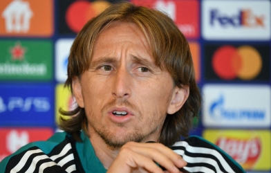 Modric thông báo tin vui trước thềm đại chiến với Man City