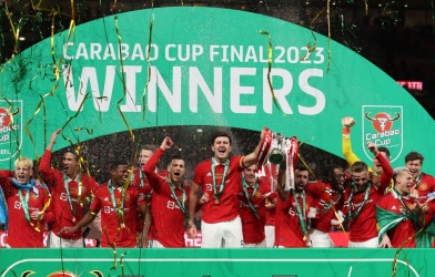 Man Utd xác lập hàng loạt cột mốc sau chức vô địch Carabao Cup