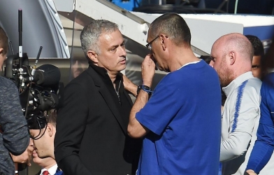 Chia tay Mourinho, Tottenham sẵn sàng bổ nhiệm cựu nhân viên ngân hàng