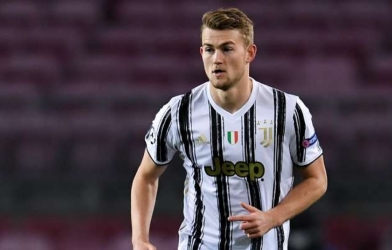 Chelsea chiếm pole trước Barcelona để sở hữu ‘siêu trung vệ’?