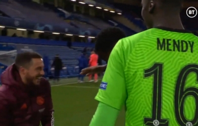 ‘Điệp viên’ Hazard vui đùa hả hê sau thất bại của Real Madrid