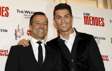 Tin chuyển nhượng MU 6/6: Ronaldo chính thức xuất hiện trên trang chủ