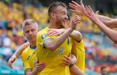 Chấm điểm Ukraina 2-1 Bắc Macedonia: Điểm nhấn sao Ngoại hạng Anh