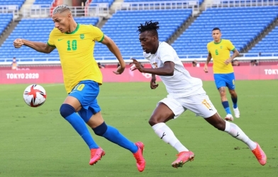 Brazil gây thất vọng trước Bờ Biển Ngà trong trận cầu 2 thẻ đỏ
