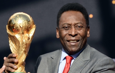 ‘Vua bóng đá’ Pele muốn chơi bóng trở lại sau khi xuất viện