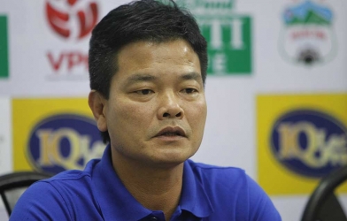 HLV Nam Định: 'Cầu thủ của tôi chỉ tận dụng để bảo toàn tỷ số'