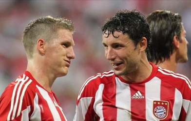 Con rể HLV UAE tiếp quản CLB cựu vương Bundesliga