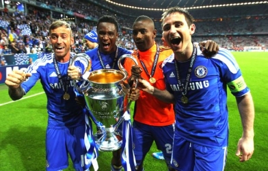 Người vô địch C1 cùng Chelsea gia nhập Kuwait