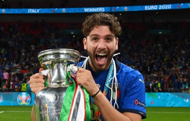 Chuyên gia Romano xác nhận thương vụ liên quan Liverpool và Locatelli