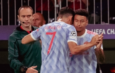 Thái độ của các sao MU với Lingard sau sai lầm nghiêm trọng