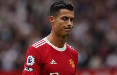 Ronaldo vẫn bị đội bóng thành Madrid 'đuổi khéo' dù chấp nhận giảm lương