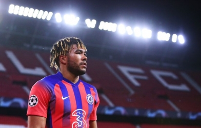 Bị 'lật kèo' vụ Kounde, Chelsea 'chữa cháy' bằng cái tên bất ngờ