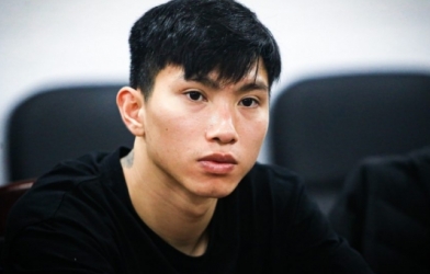 HLV Park loại Đoàn Văn Hậu và 'trụ cột HAGL' gây tranh cãi?