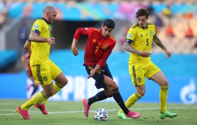 Morata hóa tội đồ, Tây Ban Nha ngao ngán trước Thụy Điển
